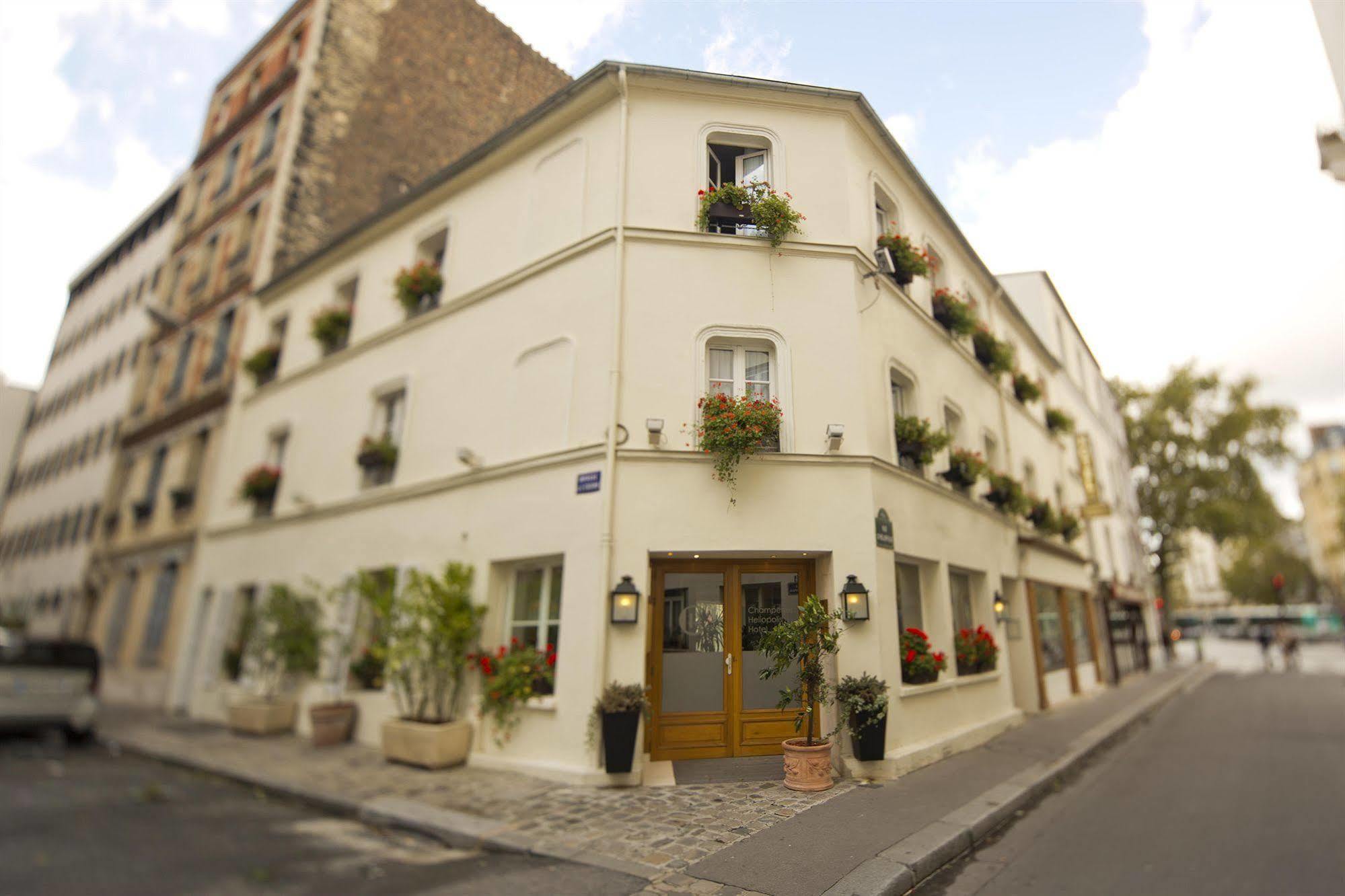 Champerret Heliopolis Hotel Paris Exterior photo